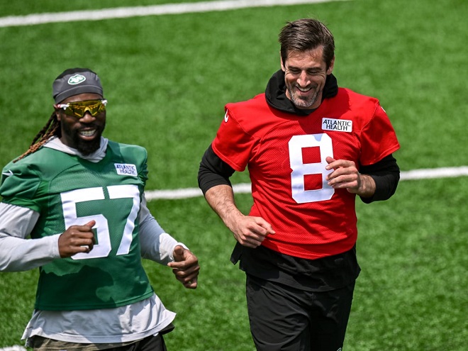 Aaron Rodgers eligió el maillot verde en ambas ocasiones